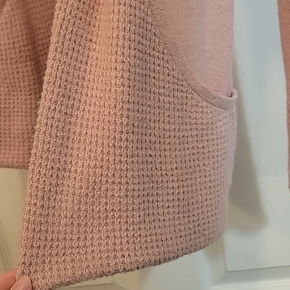 Cardigan - Picture 2 of 5